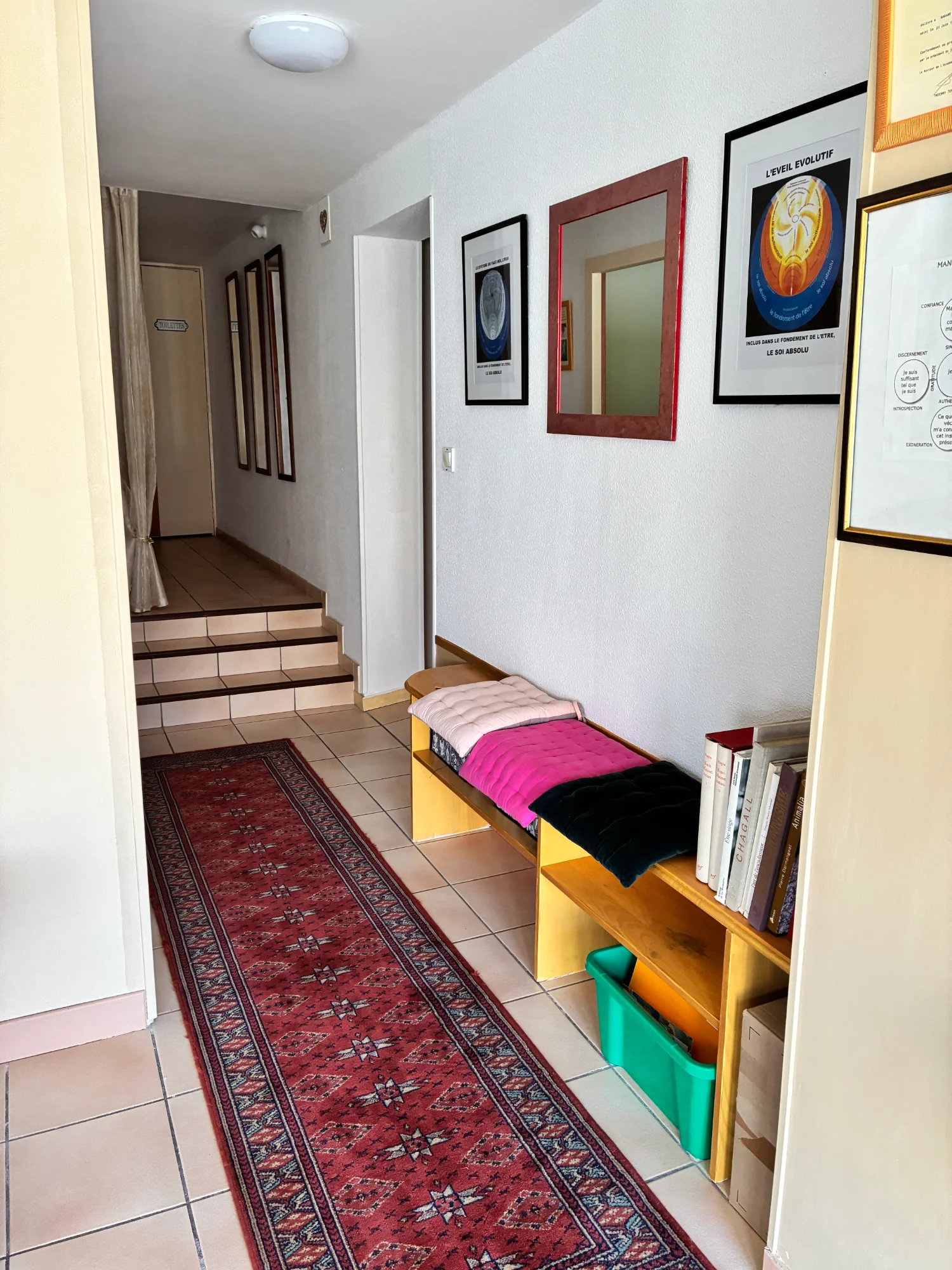 Couloir accueil cabinet massage Toulouse